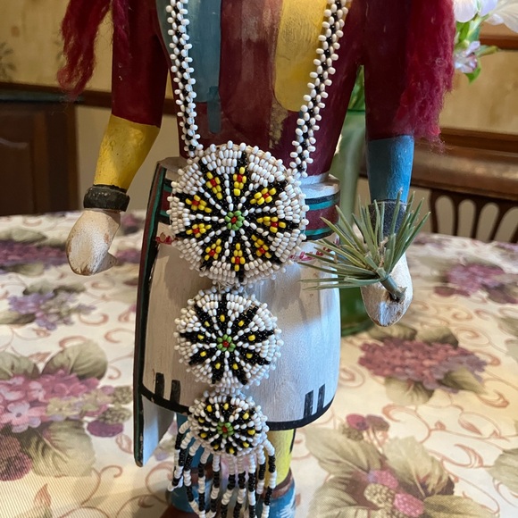 NATIVE AMERICAN FOLK ART BEADED NECKLACE 18” - Picture 8 of 16